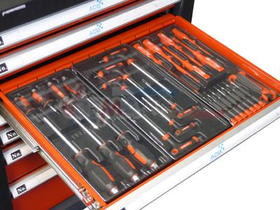 Servante atelier équipée 7 tiroirs 200 outils