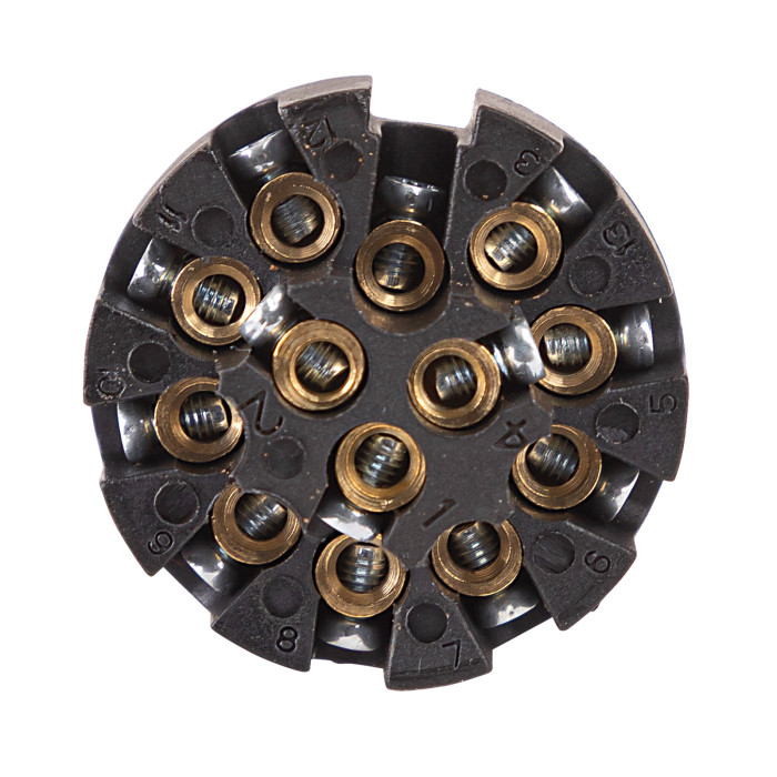 Prise mâle 13 pôles 12 V pour remorque - étanche Prise mâle 13 pôles 12 V pour remorque - étanche